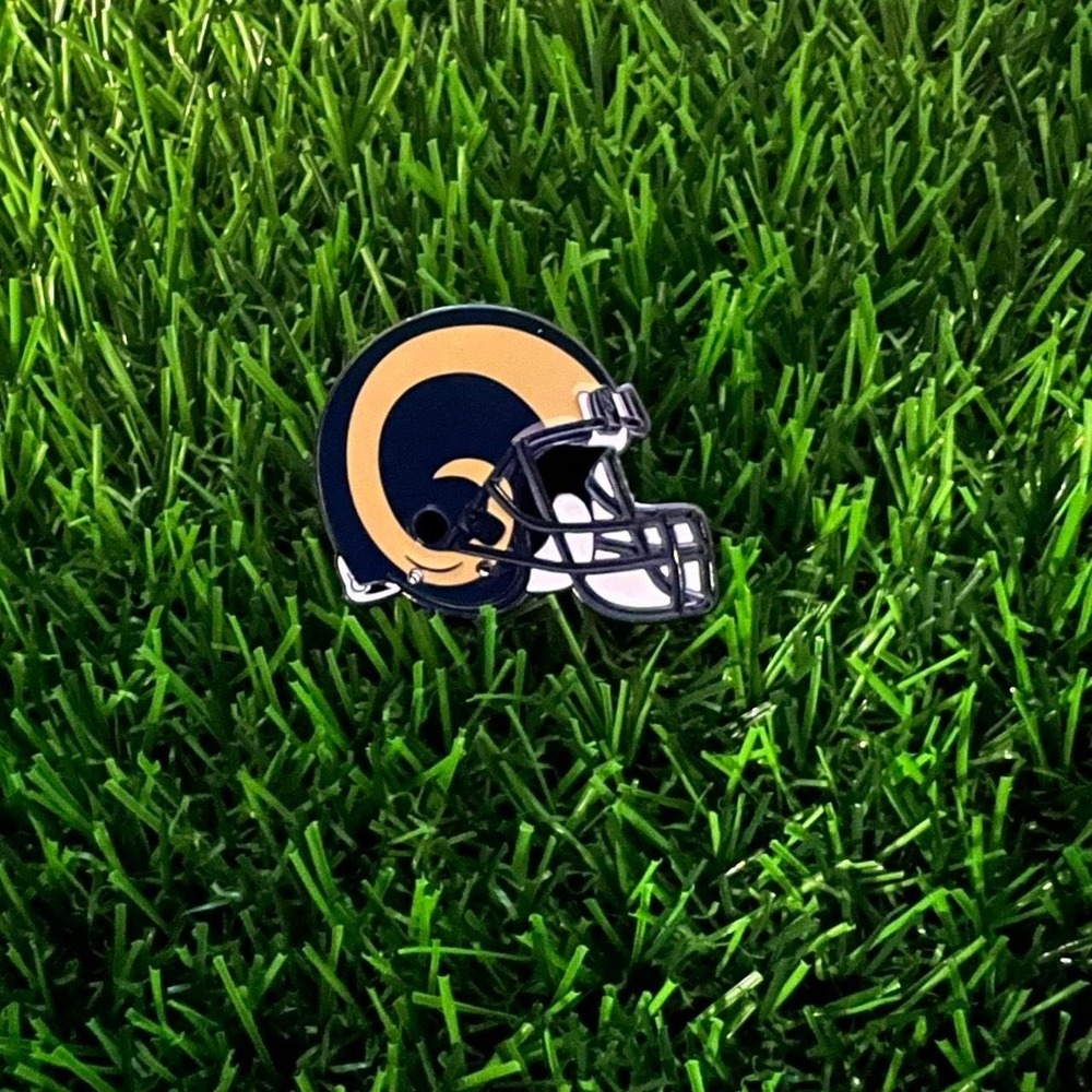 Rams NFL helmet pin